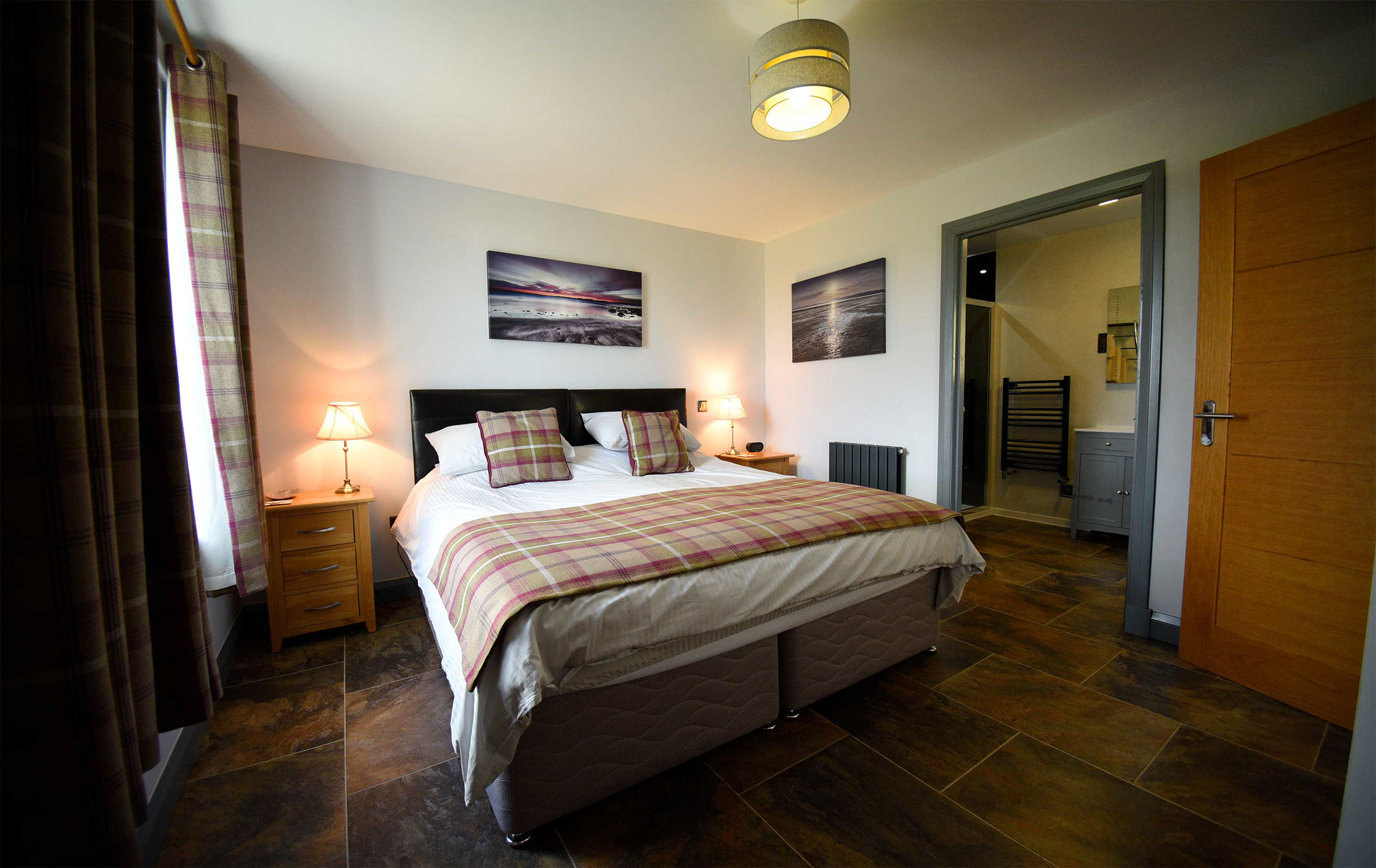 Brogaig Cottages contain Super King Sized beds and en suite shower rooms